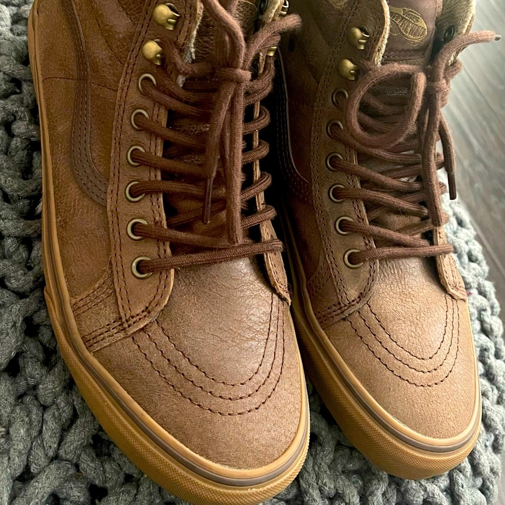 High top leather Vans